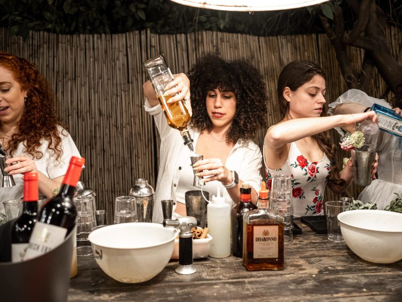 סדנת קוקטיילים למסיבת רווקות